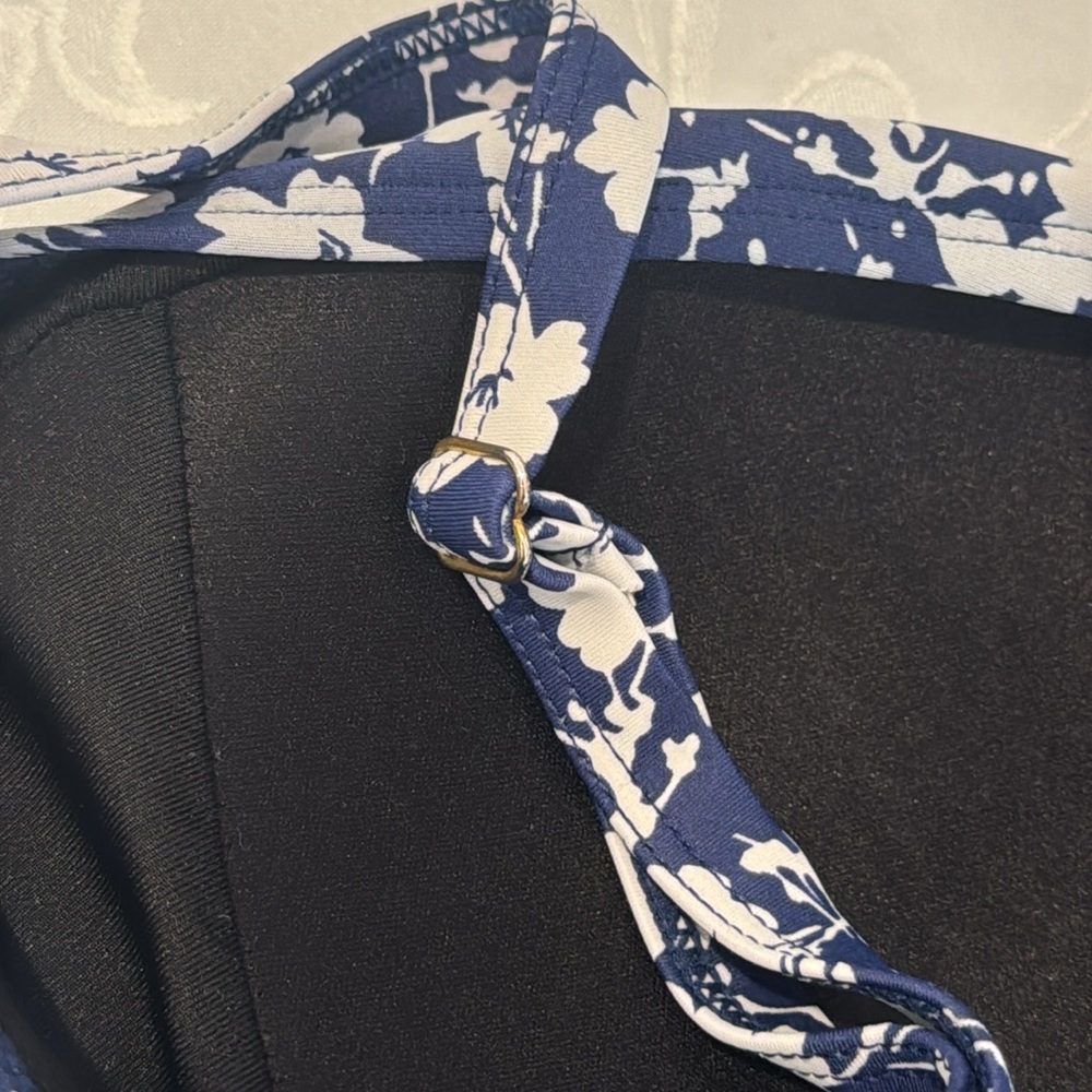 🌟3/$15🌟 EUC Shore Shapes One Piece Swim Suit. Ladies 14 - Picture 6 of 13